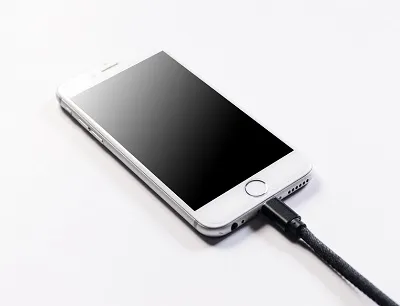 苹果手机一直充电对电池有影响吗