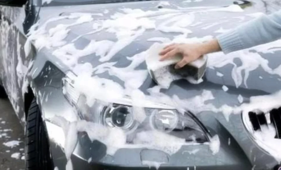 冬天洗车用什么水