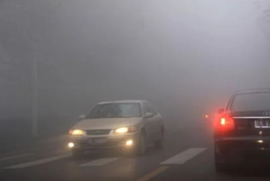 雾霾天开车注意事项有什么
