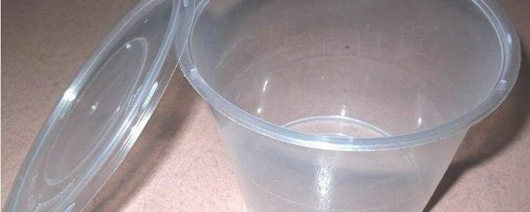 一次性塑料碗可以放微波炉吗