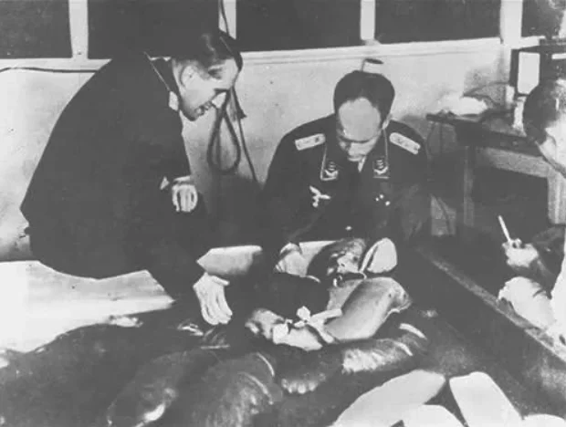 盘点五位自杀身亡的纳粹高官，他们都使用一种叫氰化物的神奇毒药