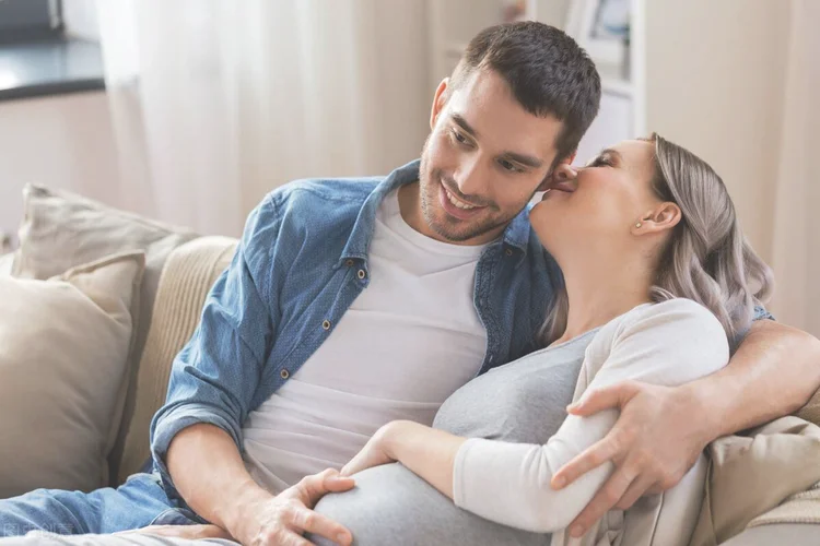 怀孕期间同房，对胎儿出生后有什么影响？