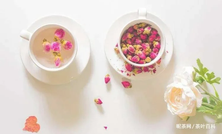白梅花与玫瑰花泡茶作用